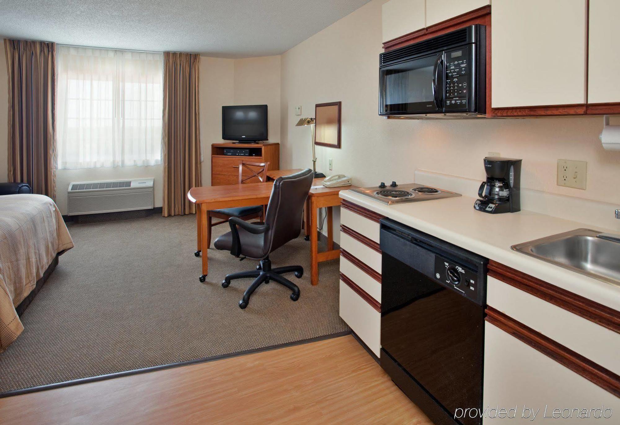 Mainstay Suites Эмпория Номер фото